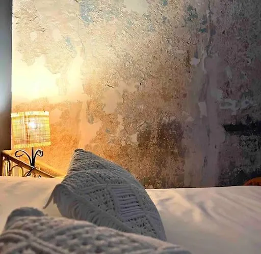 83m2 De Charme Au Coeur De La Cité Impériale *