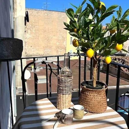 83m2 De Charme Au Coeur De La Cite Imperiale Апартаменты Аяччо