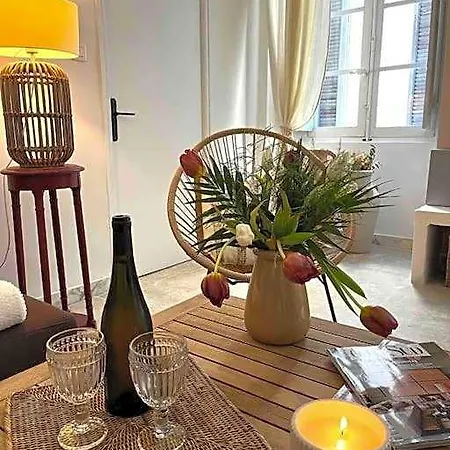83m2 De Charme Au Coeur De La Cite Imperiale Lejlighed Ajaccio (Corsica)