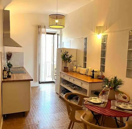 Apartment 83m2 De Charme Au Coeur De La Cite Imperiale Ajaccio (Corsica)